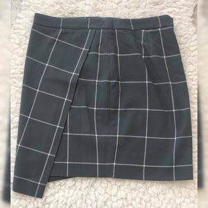 Grey professional skirt